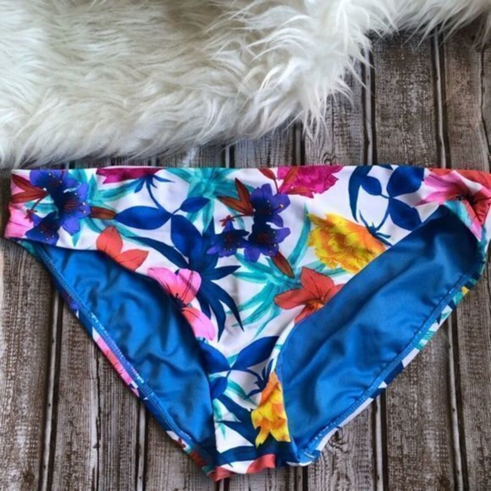 Bleu | Rod Beattie white floral bikini bottoms medium 12